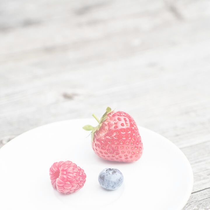 white strawberries